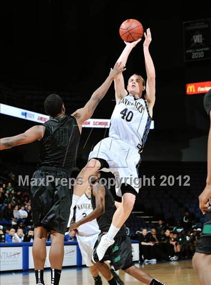 Thumbnail 1 in Lincoln vs. La Costa Canyon (CIF D2 SoCal Regional Final) photogallery.