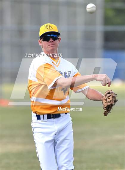 Thumbnail 1 in Calvary Academy @ Dallas Lutheran (TAPPS D4 Round 1 Playoff) photogallery.