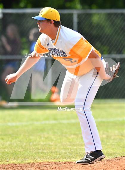 Thumbnail 3 in Calvary Academy @ Dallas Lutheran (TAPPS D4 Round 1 Playoff) photogallery.