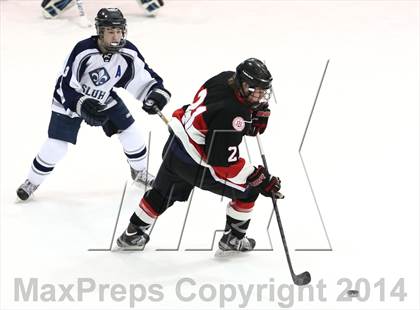 Thumbnail 2 in Chaminade vs. St. Louis University photogallery.