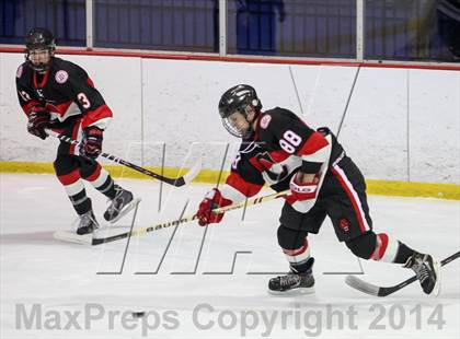 Thumbnail 2 in Chaminade vs. St. Louis University photogallery.