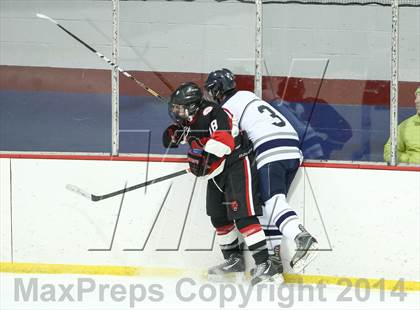 Thumbnail 2 in Chaminade vs. St. Louis University photogallery.