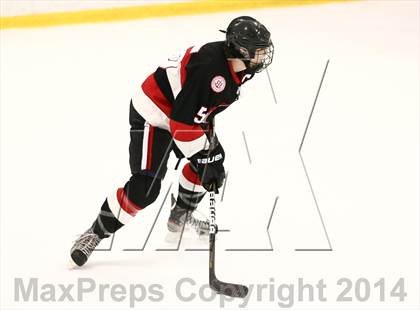 Thumbnail 1 in Chaminade vs. St. Louis University photogallery.