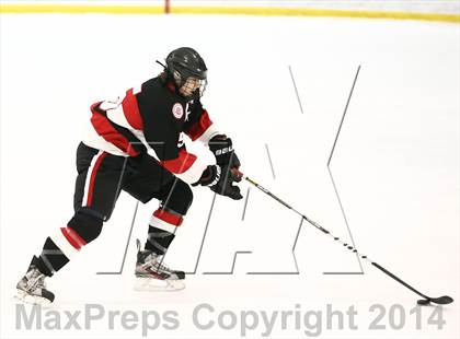Thumbnail 1 in Chaminade vs. St. Louis University photogallery.