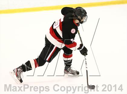 Thumbnail 2 in Chaminade vs. St. Louis University photogallery.