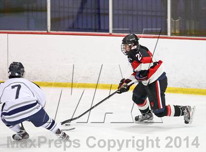 Thumbnail 3 in Chaminade vs. St. Louis University photogallery.