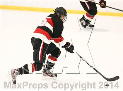 Thumbnail 2 in Chaminade vs. St. Louis University photogallery.