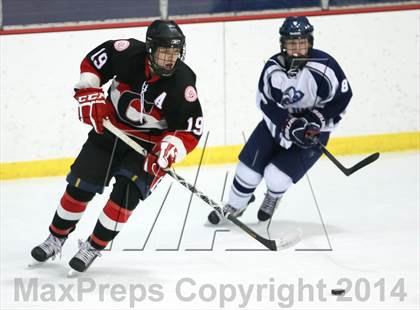 Thumbnail 3 in Chaminade vs. St. Louis University photogallery.