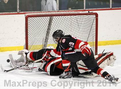 Thumbnail 1 in Chaminade vs. St. Louis University photogallery.