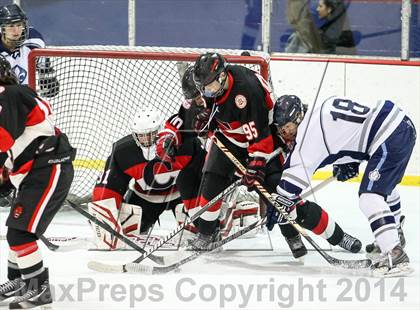 Thumbnail 2 in Chaminade vs. St. Louis University photogallery.
