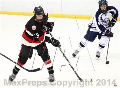 Thumbnail 1 in Chaminade vs. St. Louis University photogallery.