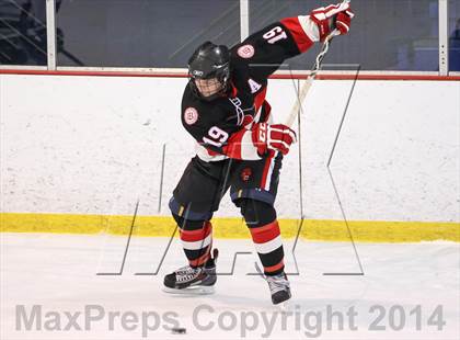 Thumbnail 3 in Chaminade vs. St. Louis University photogallery.