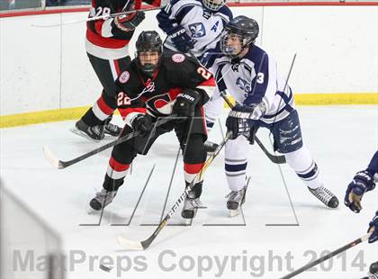 Thumbnail 1 in Chaminade vs. St. Louis University photogallery.