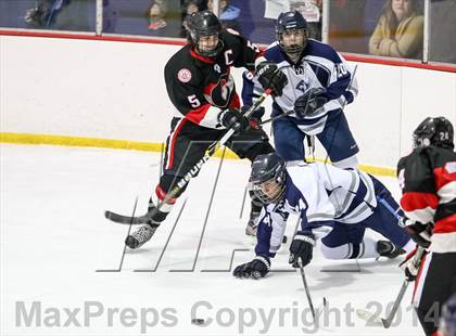 Thumbnail 3 in Chaminade vs. St. Louis University photogallery.