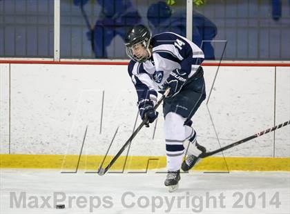 Thumbnail 1 in Chaminade vs. St. Louis University photogallery.