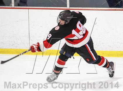 Thumbnail 3 in Chaminade vs. St. Louis University photogallery.