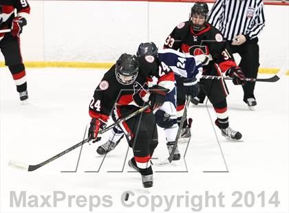 Thumbnail 1 in Chaminade vs. St. Louis University photogallery.