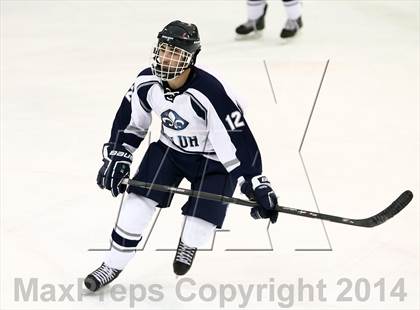 Thumbnail 2 in Chaminade vs. St. Louis University photogallery.
