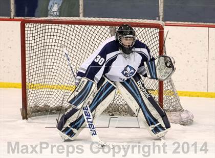 Thumbnail 1 in Chaminade vs. St. Louis University photogallery.