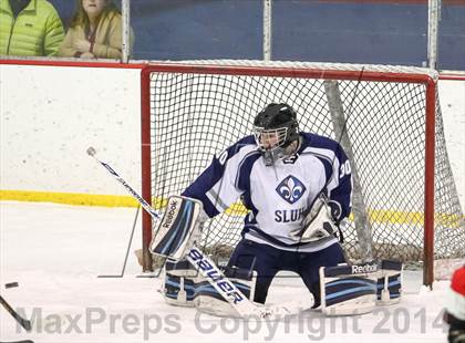 Thumbnail 1 in Chaminade vs. St. Louis University photogallery.