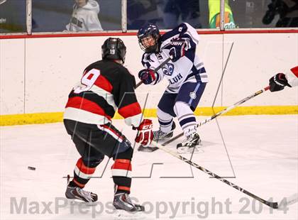 Thumbnail 3 in Chaminade vs. St. Louis University photogallery.
