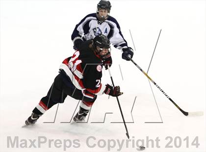 Thumbnail 2 in Chaminade vs. St. Louis University photogallery.
