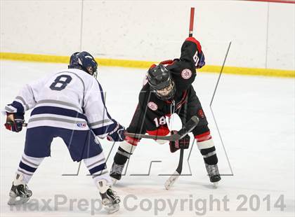 Thumbnail 2 in Chaminade vs. St. Louis University photogallery.