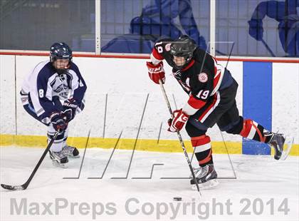 Thumbnail 3 in Chaminade vs. St. Louis University photogallery.