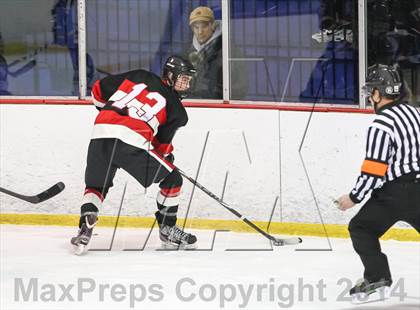 Thumbnail 1 in Chaminade vs. St. Louis University photogallery.