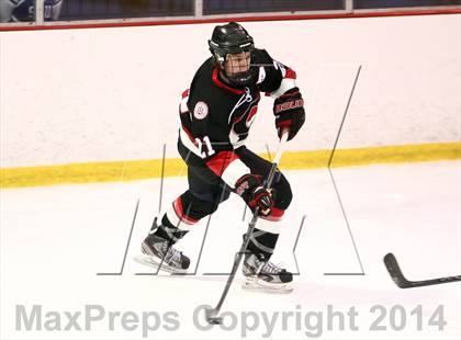 Thumbnail 2 in Chaminade vs. St. Louis University photogallery.