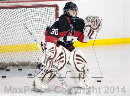 Thumbnail 2 in Chaminade vs. St. Louis University photogallery.