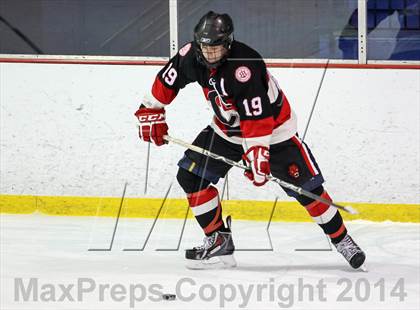 Thumbnail 1 in Chaminade vs. St. Louis University photogallery.
