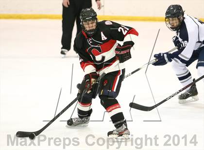 Thumbnail 3 in Chaminade vs. St. Louis University photogallery.