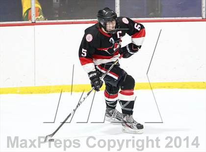 Thumbnail 2 in Chaminade vs. St. Louis University photogallery.