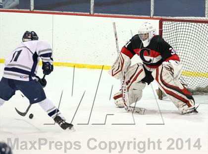 Thumbnail 2 in Chaminade vs. St. Louis University photogallery.
