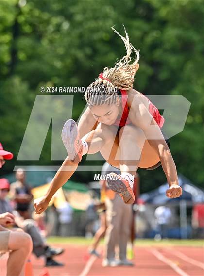 Thumbnail 1 in IHSAA Finals (Long Jump)  photogallery.