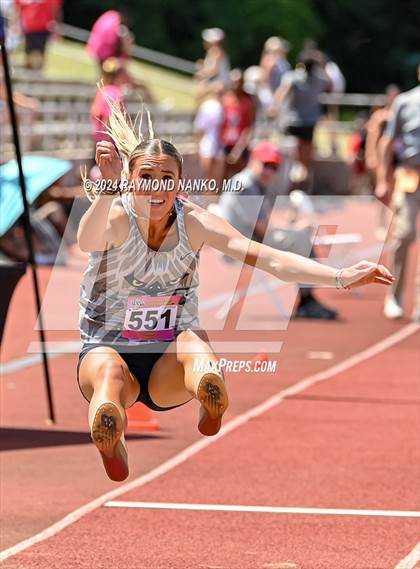 Thumbnail 1 in IHSAA Finals (Long Jump)  photogallery.