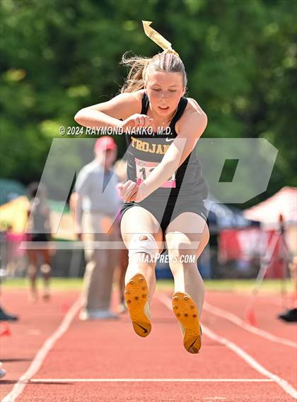 Thumbnail 2 in IHSAA Finals (Long Jump)  photogallery.