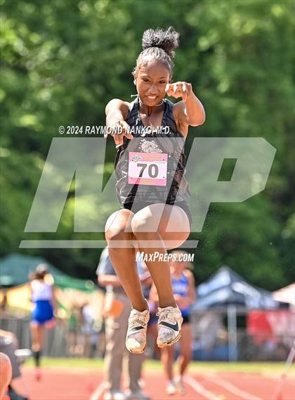 Thumbnail 1 in IHSAA Finals (Long Jump)  photogallery.