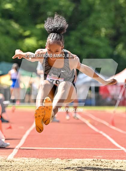 Thumbnail 1 in IHSAA Finals (Long Jump)  photogallery.