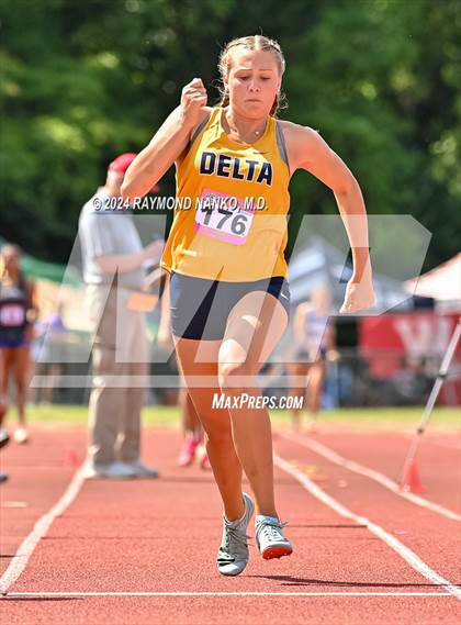 Thumbnail 3 in IHSAA Finals (Long Jump)  photogallery.