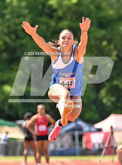 Thumbnail 1 in IHSAA Finals (Long Jump)  photogallery.