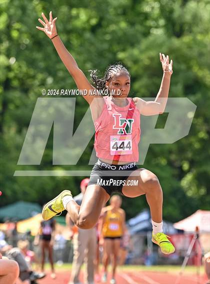 Thumbnail 2 in IHSAA Finals (Long Jump)  photogallery.