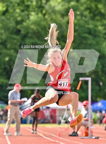 Thumbnail 2 in IHSAA Finals (Long Jump)  photogallery.