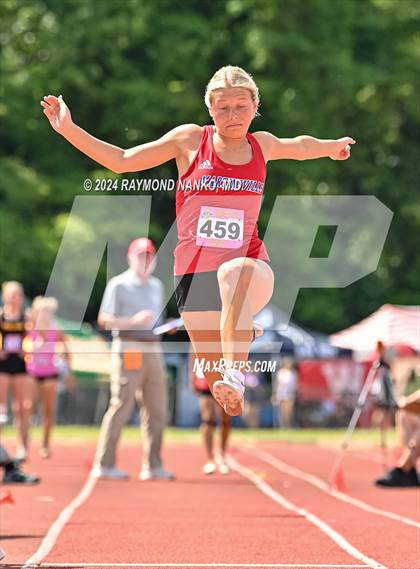 Thumbnail 2 in IHSAA Finals (Long Jump)  photogallery.