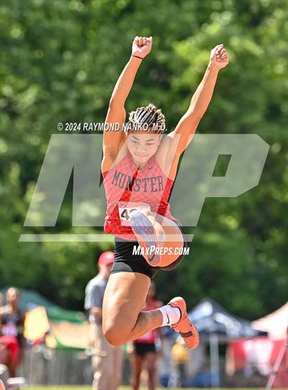 Thumbnail 3 in IHSAA Finals (Long Jump)  photogallery.