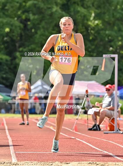 Thumbnail 1 in IHSAA Finals (Long Jump)  photogallery.