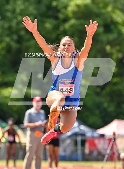 Thumbnail 1 in IHSAA Finals (Long Jump)  photogallery.