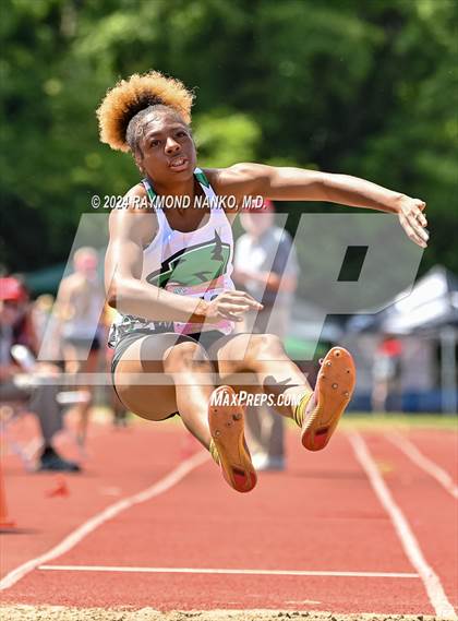Thumbnail 3 in IHSAA Finals (Long Jump)  photogallery.