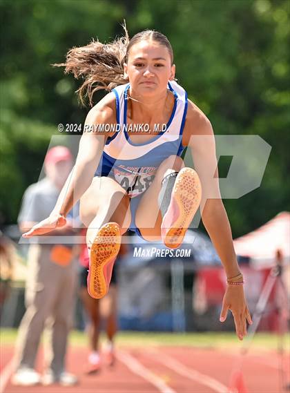 Thumbnail 1 in IHSAA Finals (Long Jump)  photogallery.